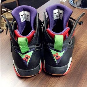 Air Jordan Retro 7’s ‘Marvin the Martian’ Size 8